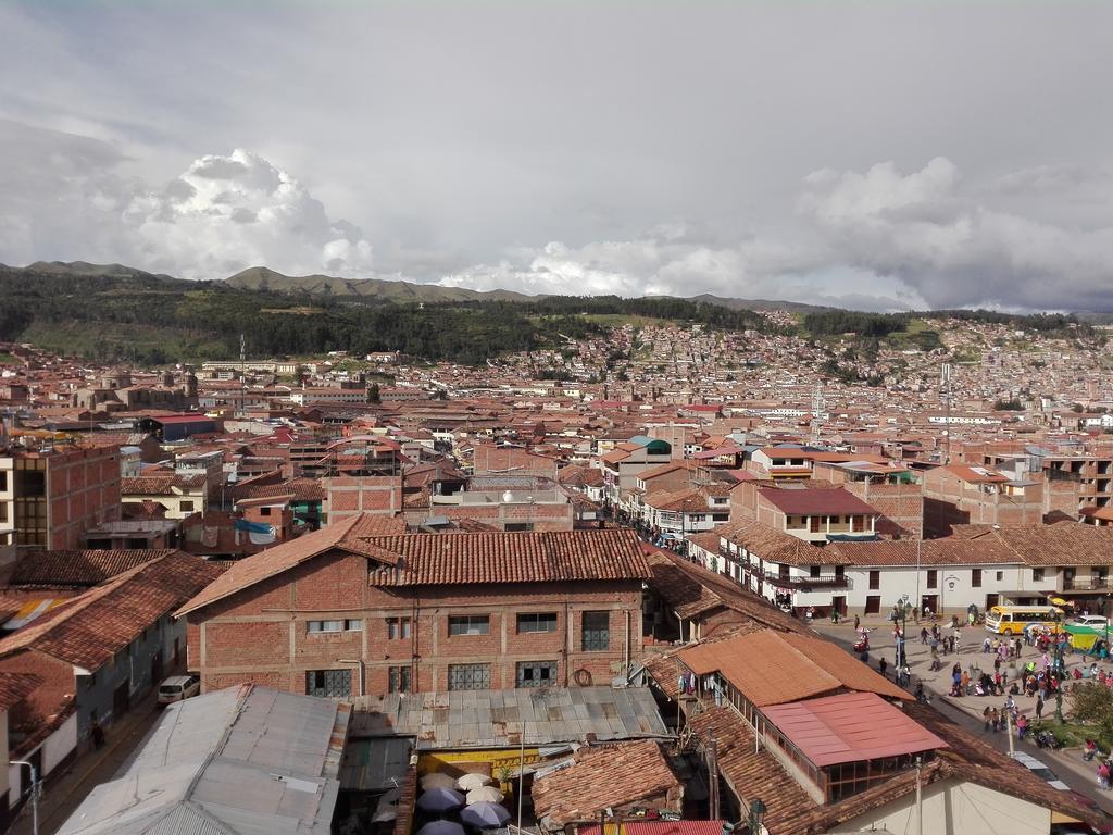 Hostal Dreams House Cusco Bagian luar foto