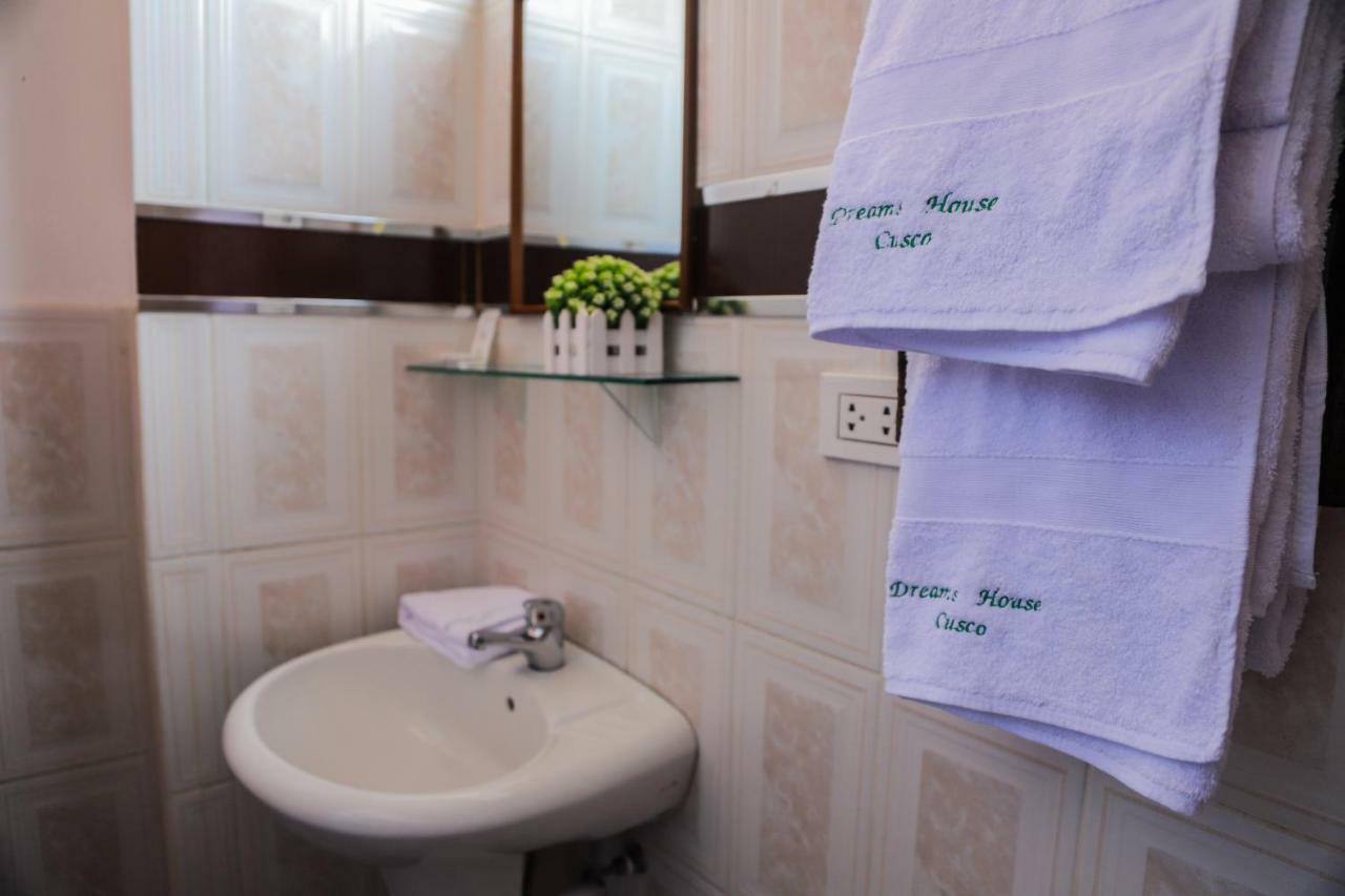 Hostal Dreams House Cusco Bagian luar foto