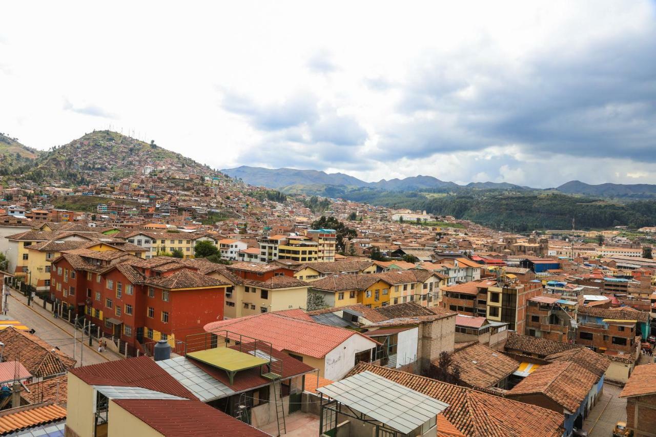 Hostal Dreams House Cusco Bagian luar foto