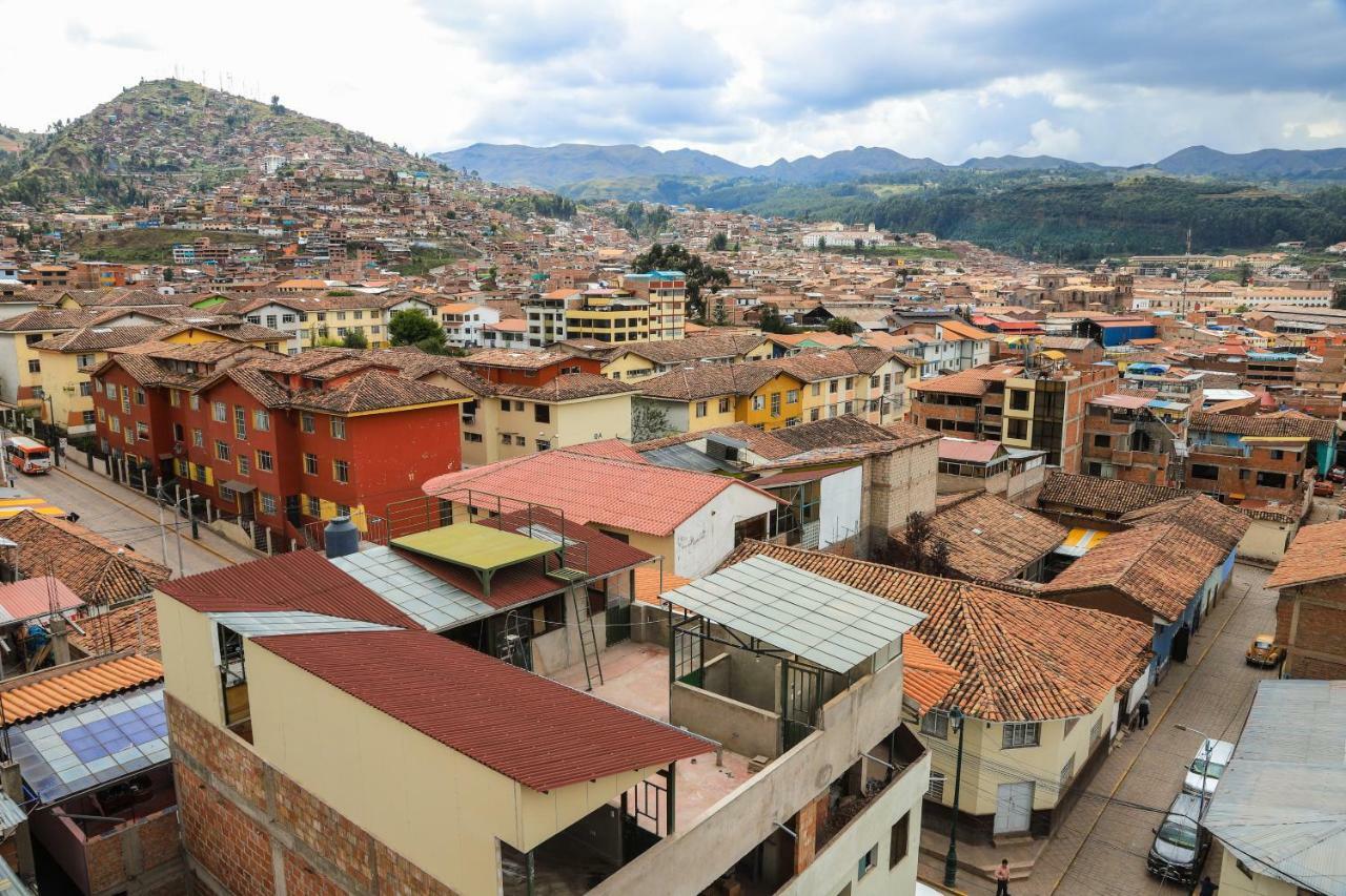 Hostal Dreams House Cusco Bagian luar foto